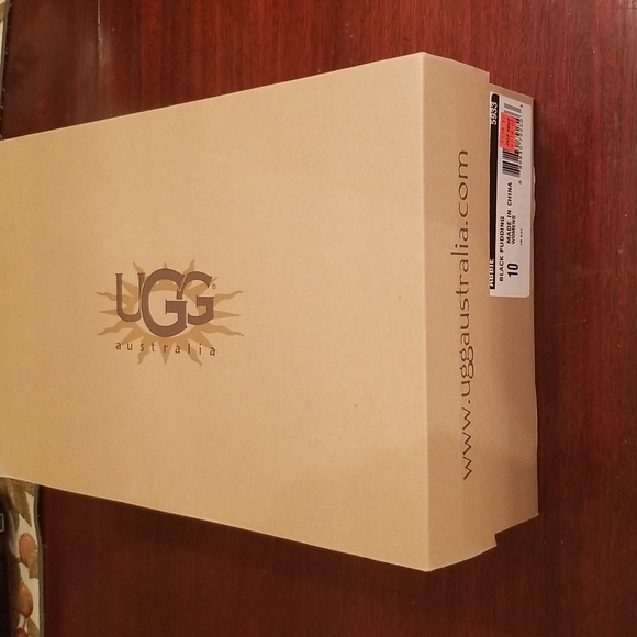 UGG Abbie Clogs - Picture 10 of 11